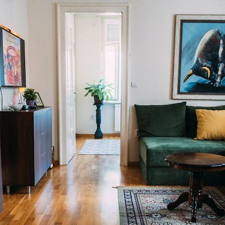 Crown Apartment With Garden View Belgrado Exterior foto