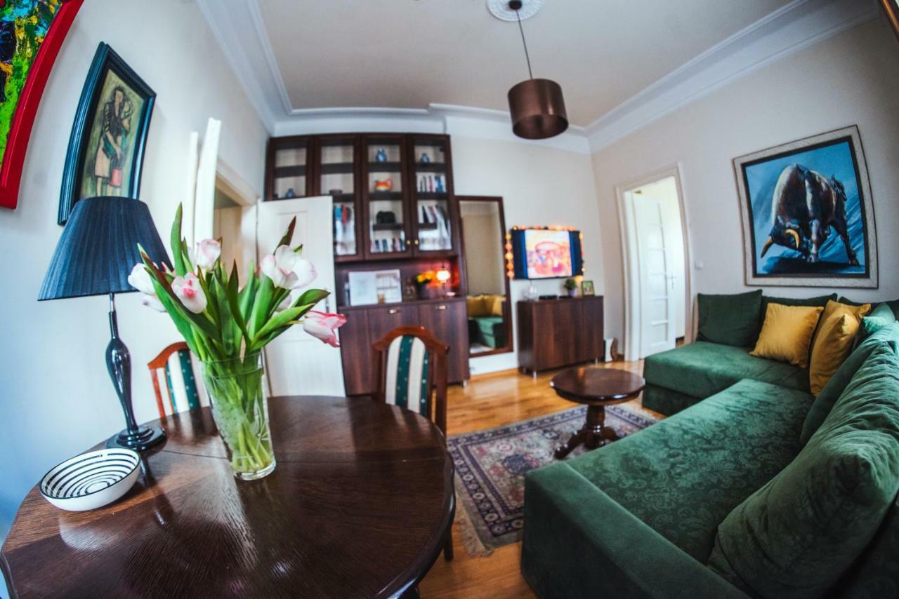 Crown Apartment With Garden View Belgrado Exterior foto