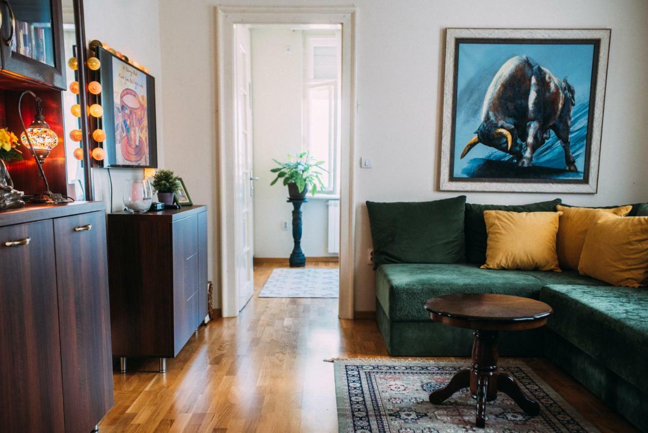 Crown Apartment With Garden View Belgrado Exterior foto